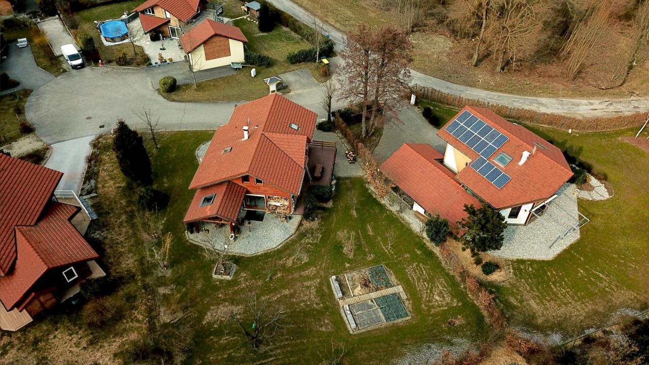 Chambre D'Hotes "Les Crets" Mercury-Gémilly Exterior foto
